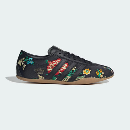 Bordado floral negro