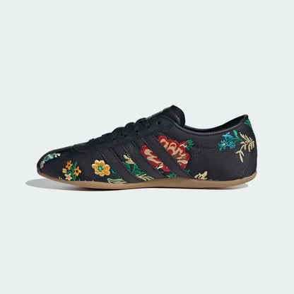Bordado floral negro